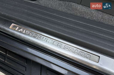 Внедорожник / Кроссовер Toyota Land Cruiser Prado 2014 в 