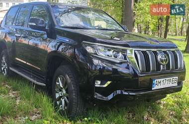 Внедорожник / Кроссовер Toyota Land Cruiser Prado 2019 в 