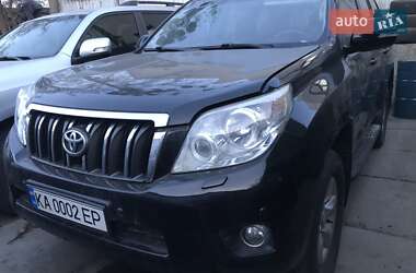 Внедорожник / Кроссовер Toyota Land Cruiser Prado 2013 в 