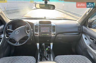 Внедорожник / Кроссовер Toyota Land Cruiser Prado 2008 в 