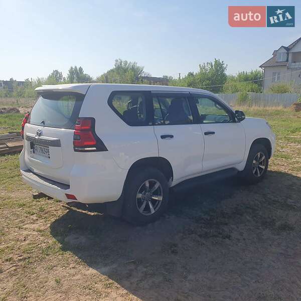 Внедорожник / Кроссовер Toyota Land Cruiser Prado 2020 в Борисполе
