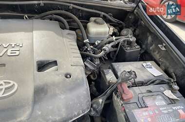 Внедорожник / Кроссовер Toyota Land Cruiser Prado 2007 в 