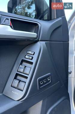 Внедорожник / Кроссовер Toyota Land Cruiser Prado 2020 в 