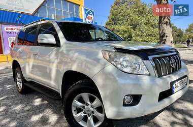 Позашляховик / Кросовер Toyota Land Cruiser Prado 2011 в 