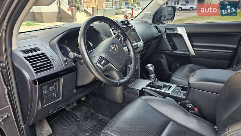 Позашляховик / Кросовер Toyota Land Cruiser Prado 2020 в Шостці