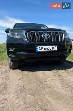 Внедорожник / Кроссовер Toyota Land Cruiser Prado 2019 в 