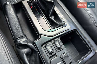 Внедорожник / Кроссовер Toyota Land Cruiser Prado 2011 в 