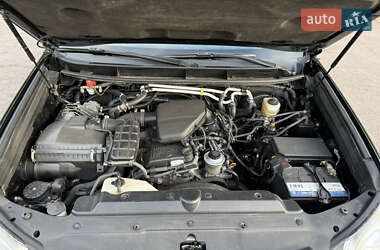 Внедорожник / Кроссовер Toyota Land Cruiser Prado 2011 в 