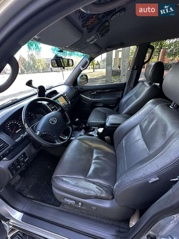 Внедорожник / Кроссовер Toyota Land Cruiser Prado 2008 в Днепре