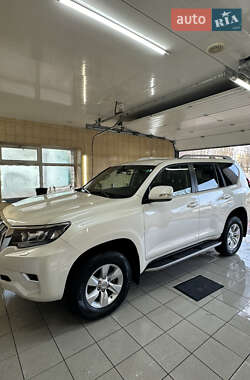 Внедорожник / Кроссовер Toyota Land Cruiser Prado 2020 в Киеве