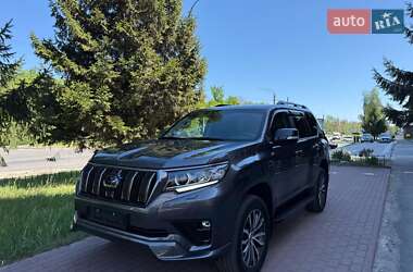 Позашляховик / Кросовер Toyota Land Cruiser Prado 2022 в Черкасах