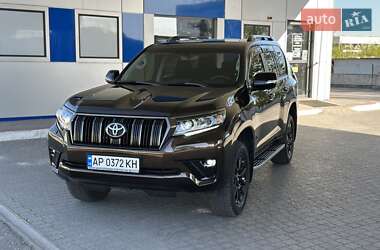 Внедорожник / Кроссовер Toyota Land Cruiser Prado 2021 в 