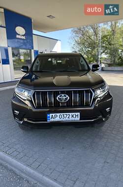 Внедорожник / Кроссовер Toyota Land Cruiser Prado 2021 в 