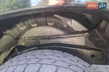 Позашляховик / Кросовер Toyota Land Cruiser Prado 2005 в 
