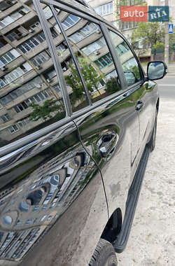 Позашляховик / Кросовер Toyota Land Cruiser Prado 2013 в 