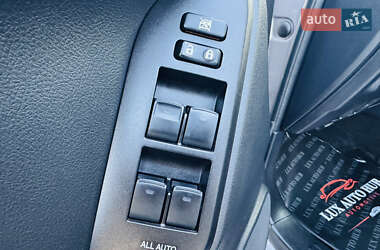 Внедорожник / Кроссовер Toyota Land Cruiser Prado 2022 в 