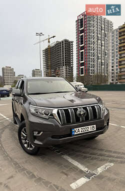 Внедорожник / Кроссовер Toyota Land Cruiser Prado 2017 в Киеве