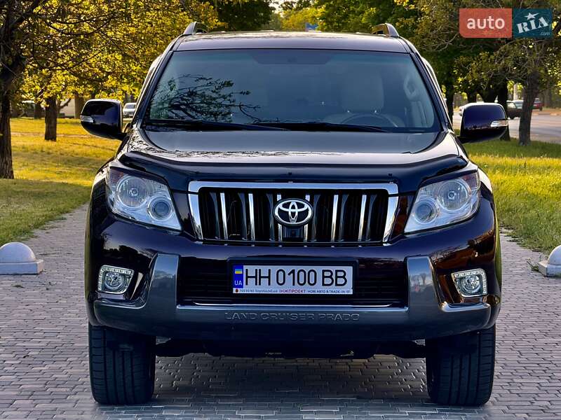 Позашляховик / Кросовер Toyota Land Cruiser Prado 2010 в Одесі