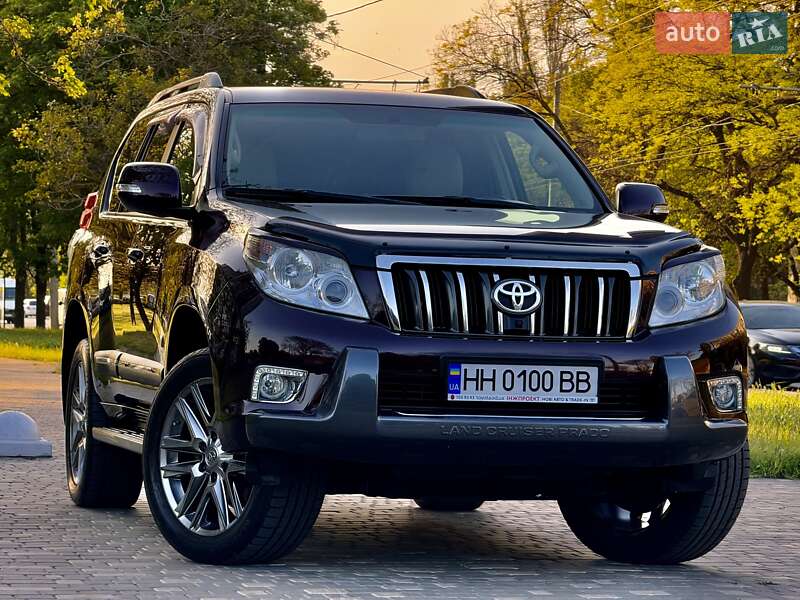 Позашляховик / Кросовер Toyota Land Cruiser Prado 2010 в Одесі