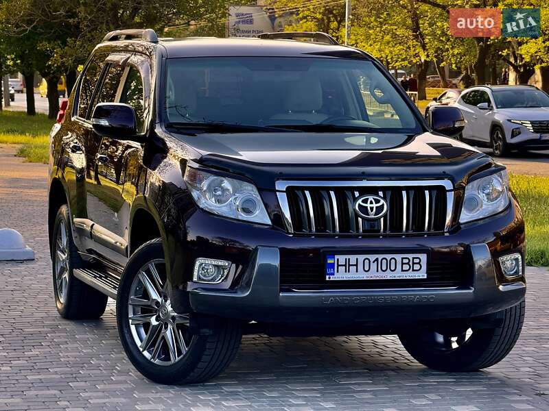 Позашляховик / Кросовер Toyota Land Cruiser Prado 2010 в Одесі
