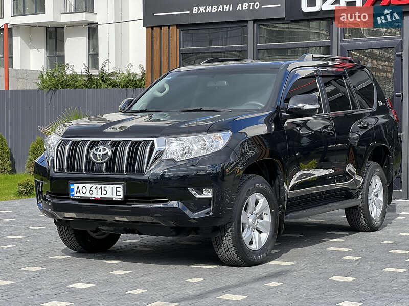 Внедорожник / Кроссовер Toyota Land Cruiser Prado 2022 в 