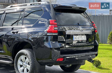 Внедорожник / Кроссовер Toyota Land Cruiser Prado 2022 в 