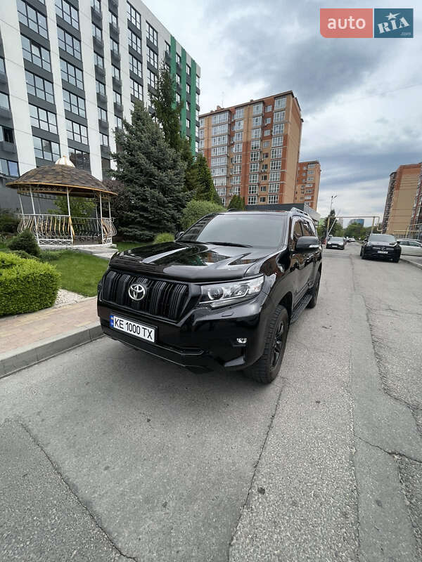 Toyota Land Cruiser Prado 2019