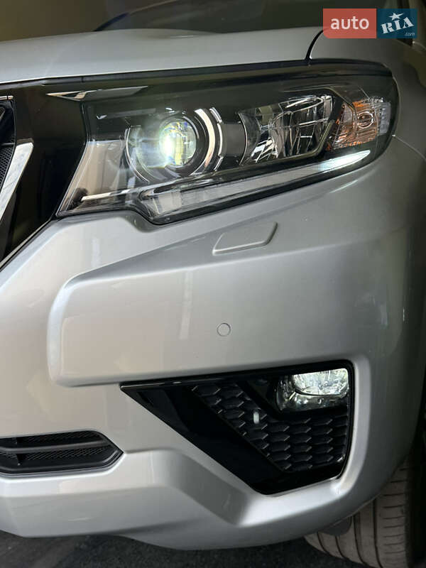 Позашляховик / Кросовер Toyota Land Cruiser Prado 2021 в Новомосковську фото 15 Позашляховик / Кросовер Toyota Land Cruiser Prado 2021 в Новомосковську
