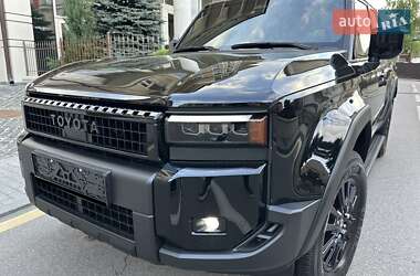Внедорожник / Кроссовер Toyota Land Cruiser Prado 2025 в 