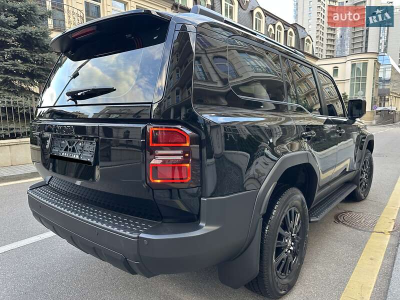 Позашляховик / Кросовер Toyota Land Cruiser Prado 2025 в Києві
