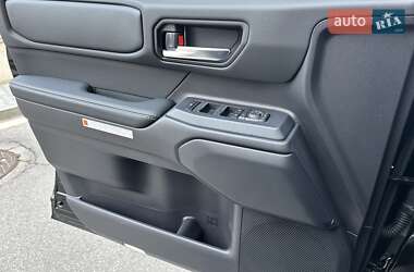 Внедорожник / Кроссовер Toyota Land Cruiser Prado 2025 в 