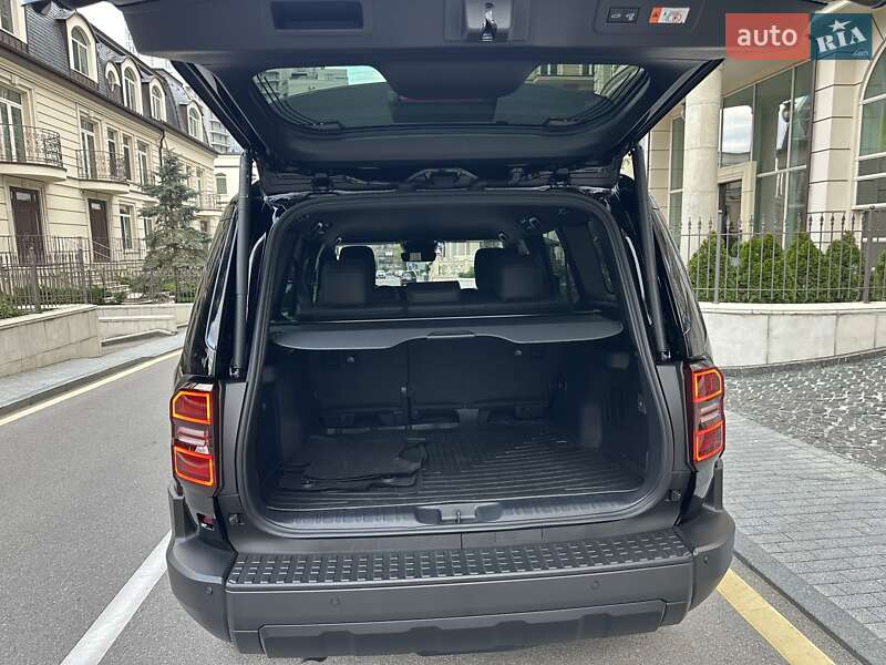 Позашляховик / Кросовер Toyota Land Cruiser Prado 2025 в Києві