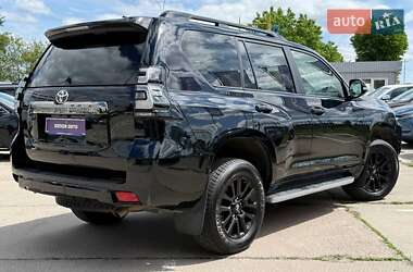 Внедорожник / Кроссовер Toyota Land Cruiser Prado 2022 в 