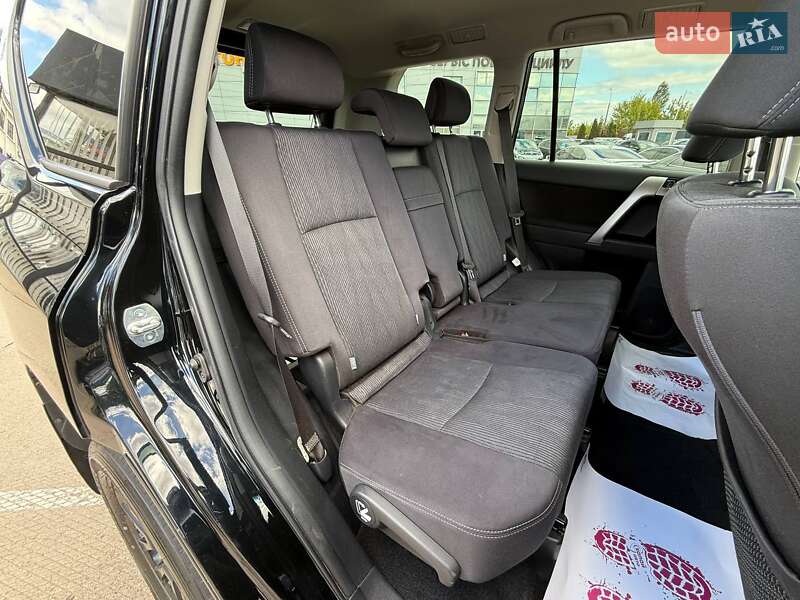 Внедорожник / Кроссовер Toyota Land Cruiser Prado 2022 в Киеве