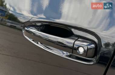 Внедорожник / Кроссовер Toyota Land Cruiser Prado 2022 в 