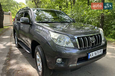 Позашляховик / Кросовер Toyota Land Cruiser Prado 2010 в 