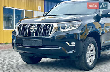 Позашляховик / Кросовер Toyota Land Cruiser Prado 2019 в 