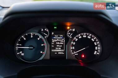Внедорожник / Кроссовер Toyota Land Cruiser Prado 2022 в 