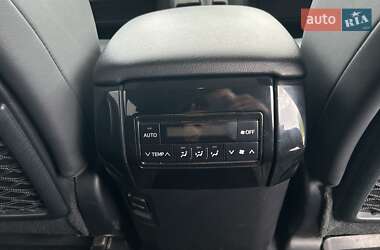 Внедорожник / Кроссовер Toyota Land Cruiser Prado 2018 в 