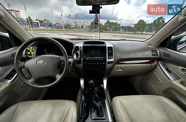Внедорожник / Кроссовер Toyota Land Cruiser Prado 2004 в 