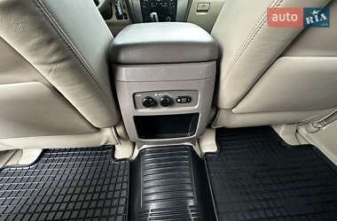 Внедорожник / Кроссовер Toyota Land Cruiser Prado 2004 в 