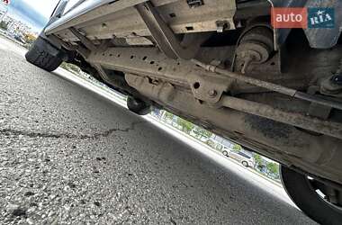 Внедорожник / Кроссовер Toyota Land Cruiser Prado 2004 в 