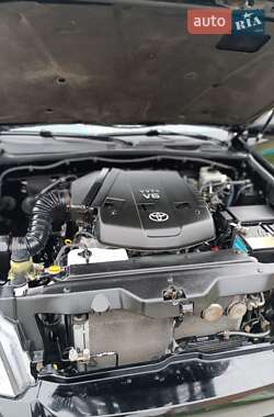 Внедорожник / Кроссовер Toyota Land Cruiser Prado 2008 в 