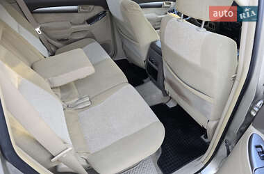 Внедорожник / Кроссовер Toyota Land Cruiser Prado 2004 в 