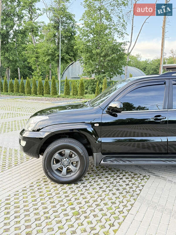 Внедорожник / Кроссовер Toyota Land Cruiser Prado 2007 в Киеве