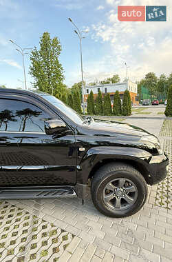 Внедорожник / Кроссовер Toyota Land Cruiser Prado 2007 в 