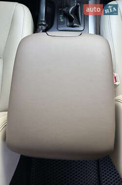 Внедорожник / Кроссовер Toyota Land Cruiser Prado 2007 в 