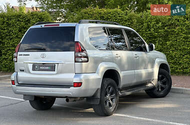 Внедорожник / Кроссовер Toyota Land Cruiser Prado 2005 в 
