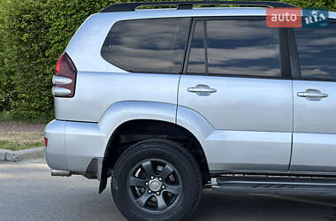 Внедорожник / Кроссовер Toyota Land Cruiser Prado 2005 в 