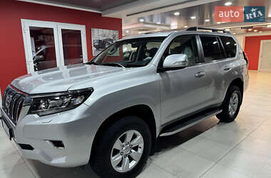 Внедорожник / Кроссовер Toyota Land Cruiser Prado 2020 в Киеве